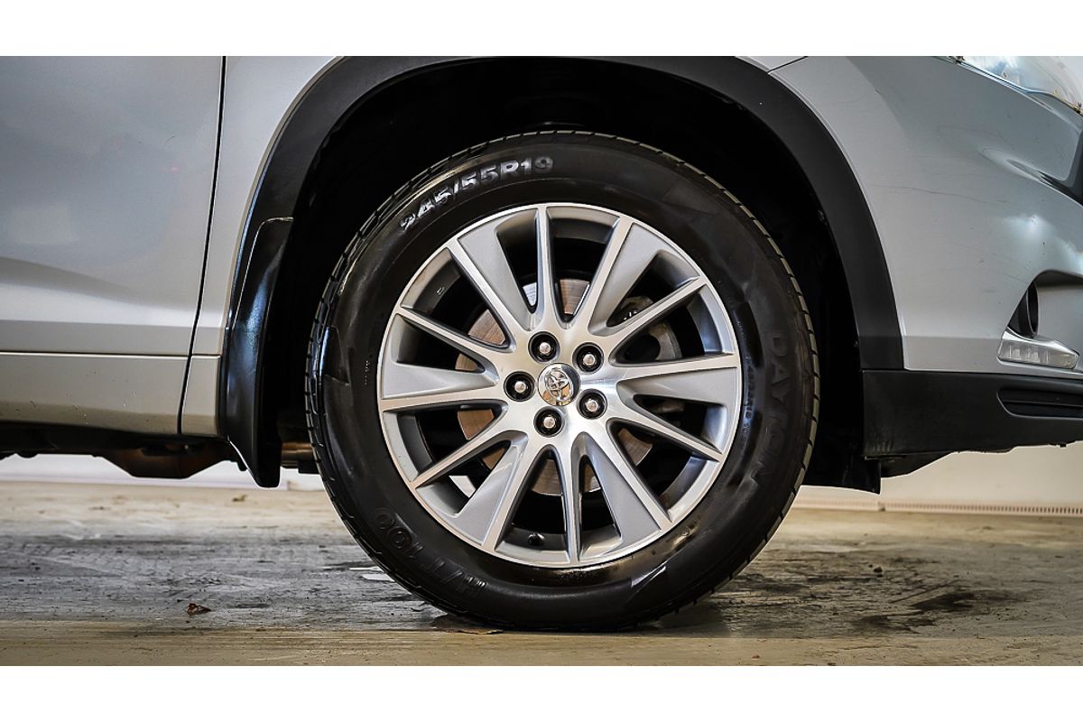 2015 Toyota Kluger Grande GSU55R