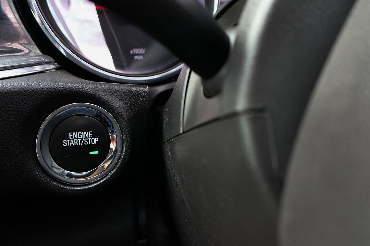 2020 Holden Commodore LT ZB