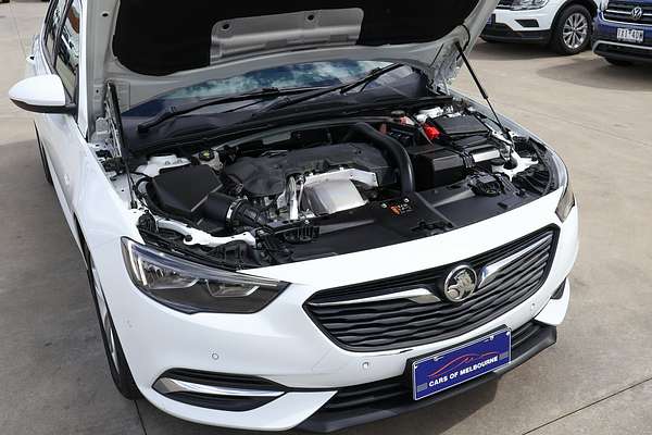 2020 Holden Commodore LT ZB