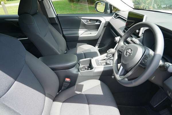 2024 Toyota RAV4 GX AXAH52R