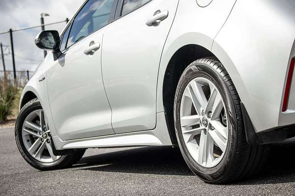 2022 Toyota Corolla Ascent Sport Hybrid ZWE211R