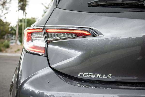 2022 Toyota Corolla Ascent Sport Hybrid ZWE211R