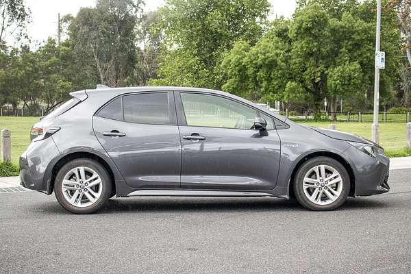 2022 Toyota Corolla Ascent Sport Hybrid ZWE211R