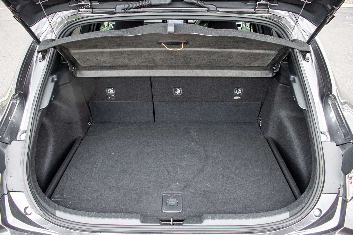 2022 Toyota Corolla Ascent Sport Hybrid ZWE211R