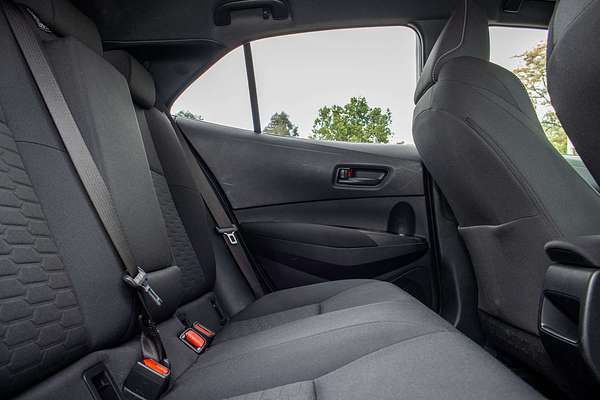 2022 Toyota Corolla Ascent Sport Hybrid ZWE211R