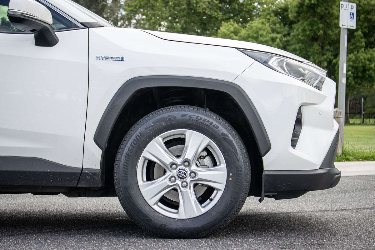 2019 Toyota RAV4 GX AXAH52R