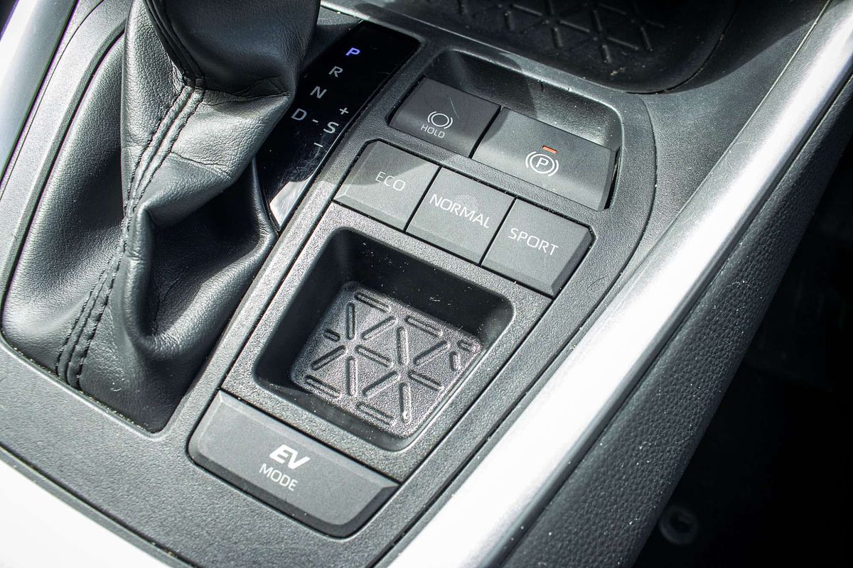 2019 Toyota RAV4 GX AXAH52R