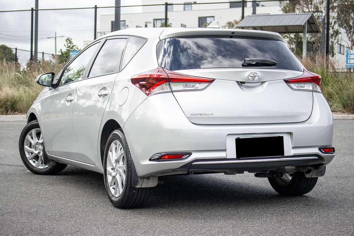 2017 Toyota Corolla Ascent Sport ZRE182R