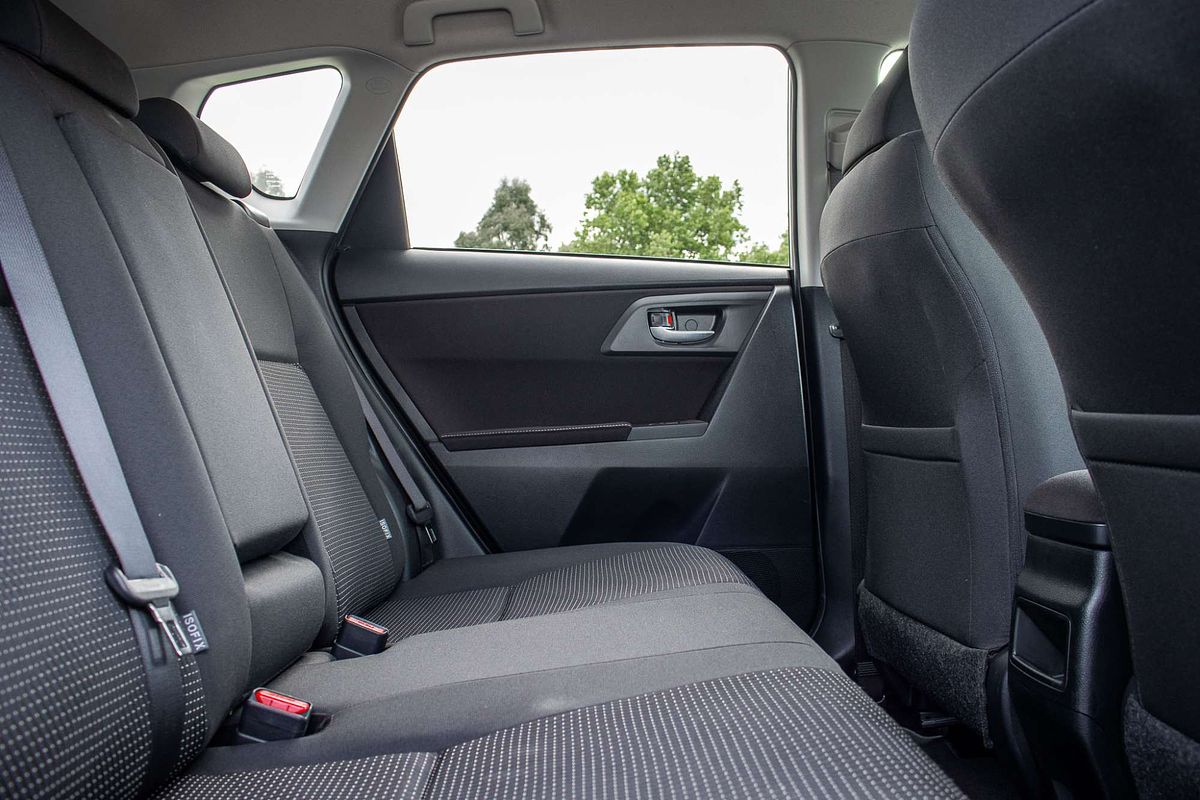 2017 Toyota Corolla Ascent Sport ZRE182R