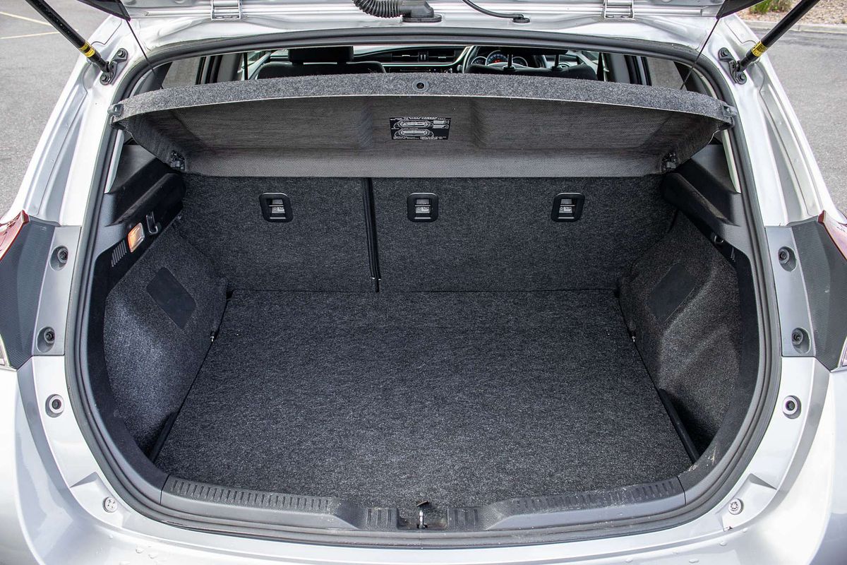 2017 Toyota Corolla Ascent Sport ZRE182R