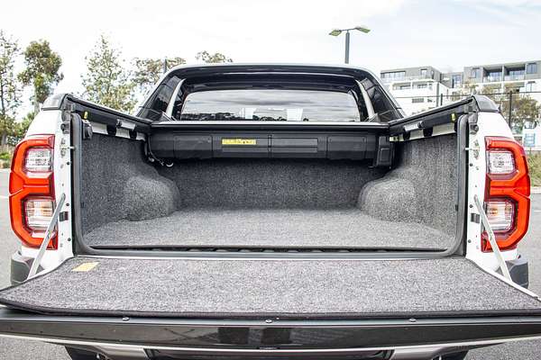 2023 Toyota Hilux Rogue GUN126R