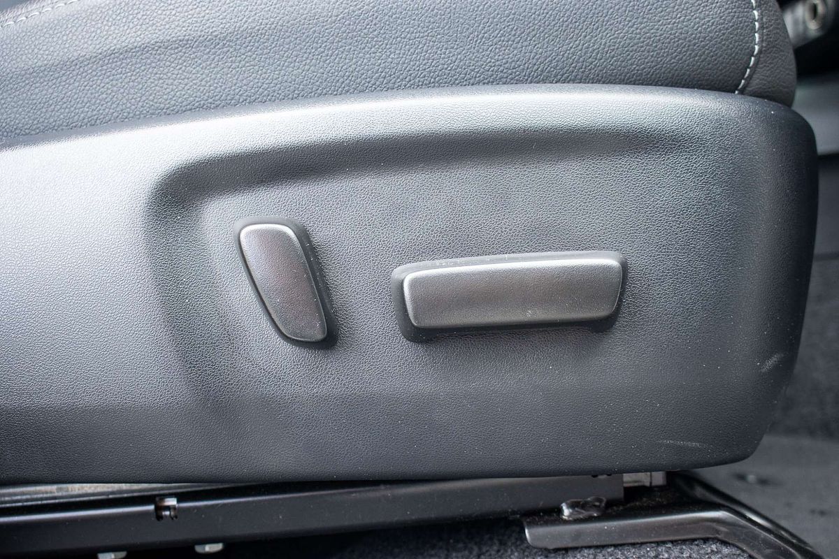 2023 Toyota Hilux Rogue GUN126R