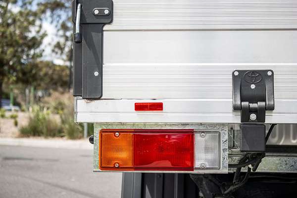 2020 Toyota Hilux Workmate TGN121R Rear Wheel Drive