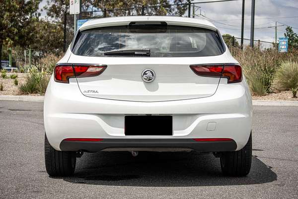 2020 Holden Astra R BK