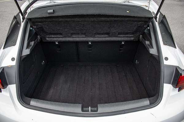 2020 Holden Astra R BK