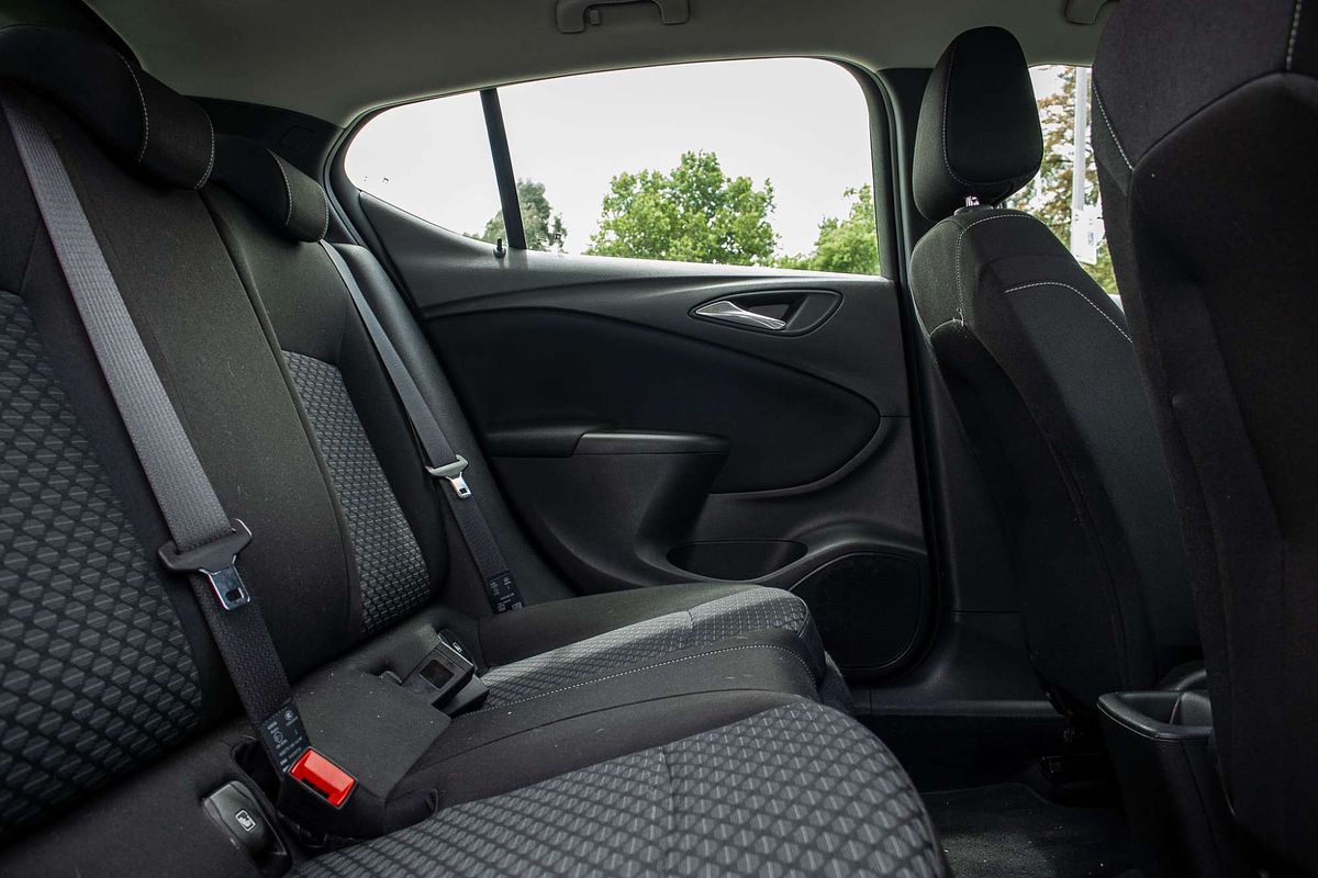 2020 Holden Astra R BK