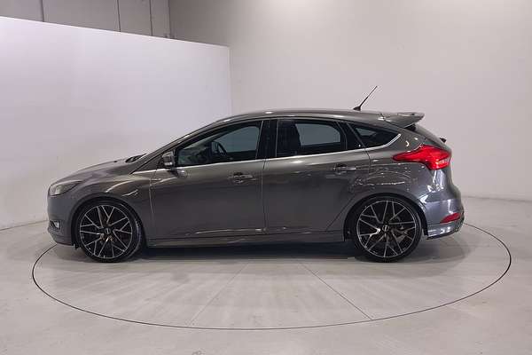 2016 Ford Focus Sport LZ