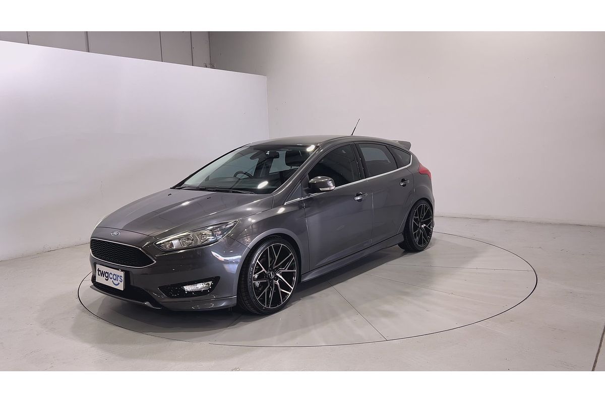 2016 Ford Focus Sport LZ