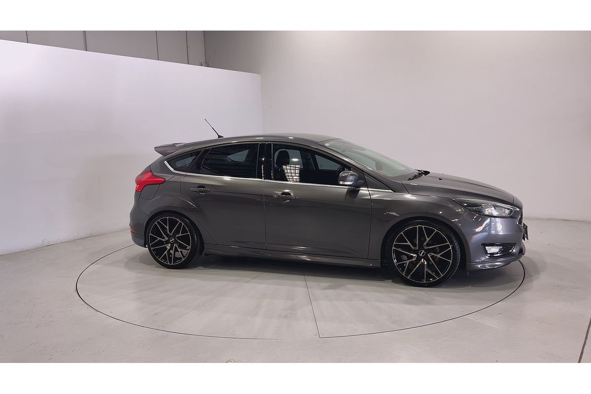 2016 Ford Focus Sport LZ