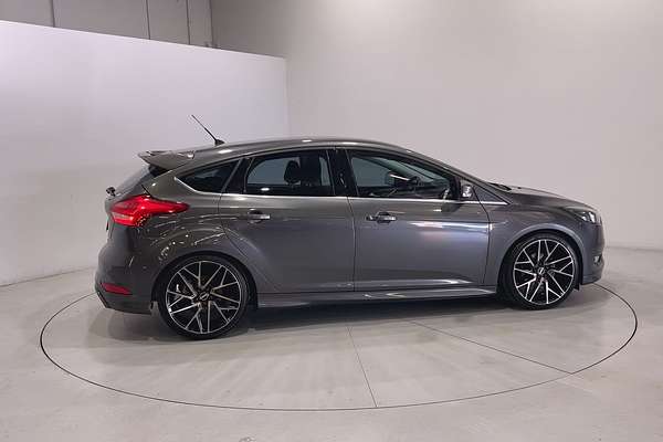 2016 Ford Focus Sport LZ