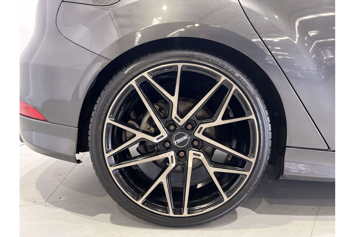 2016 Ford Focus Sport LZ