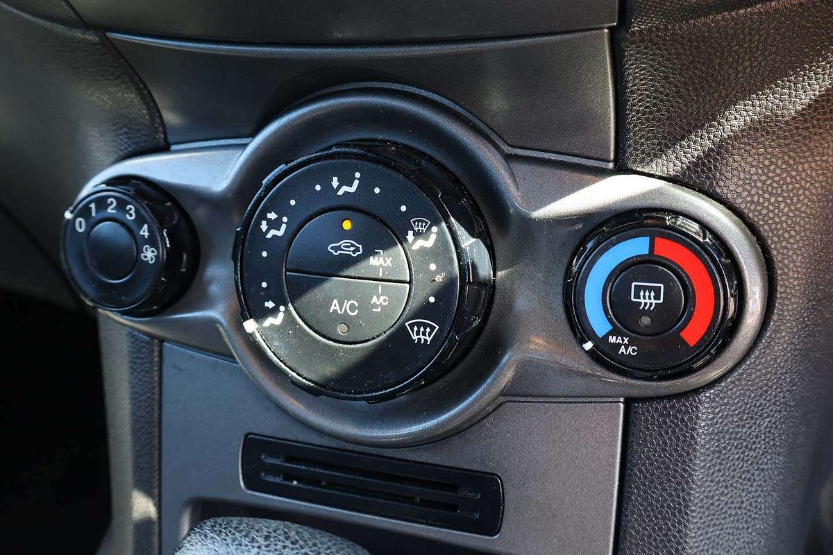 2014 Ford Fiesta Ambiente WZ