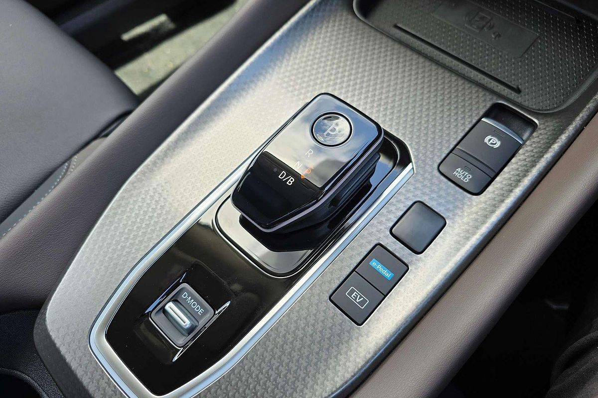 2025 Nissan QASHQAI Ti e-POWER J12