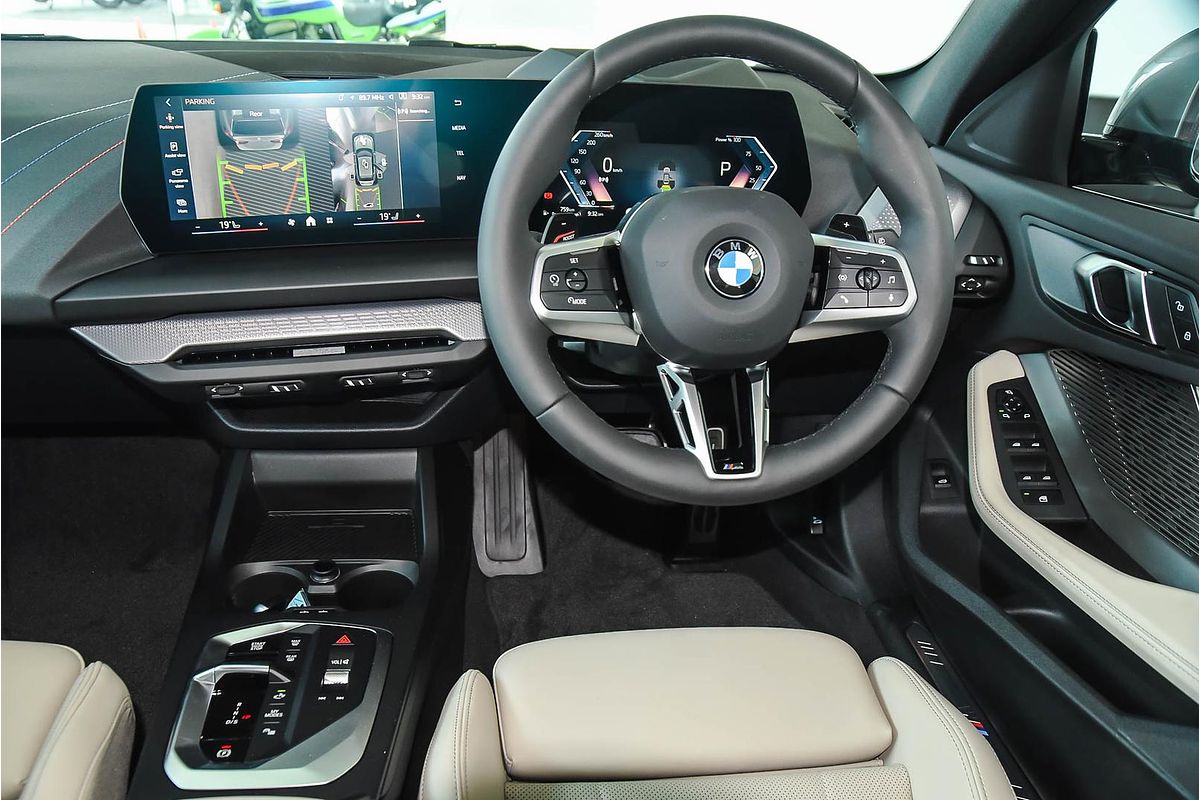 2025 BMW 1 Series 118 M Sport F70