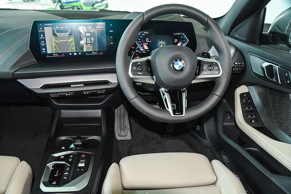 2025 BMW 1 Series 118 M Sport F70