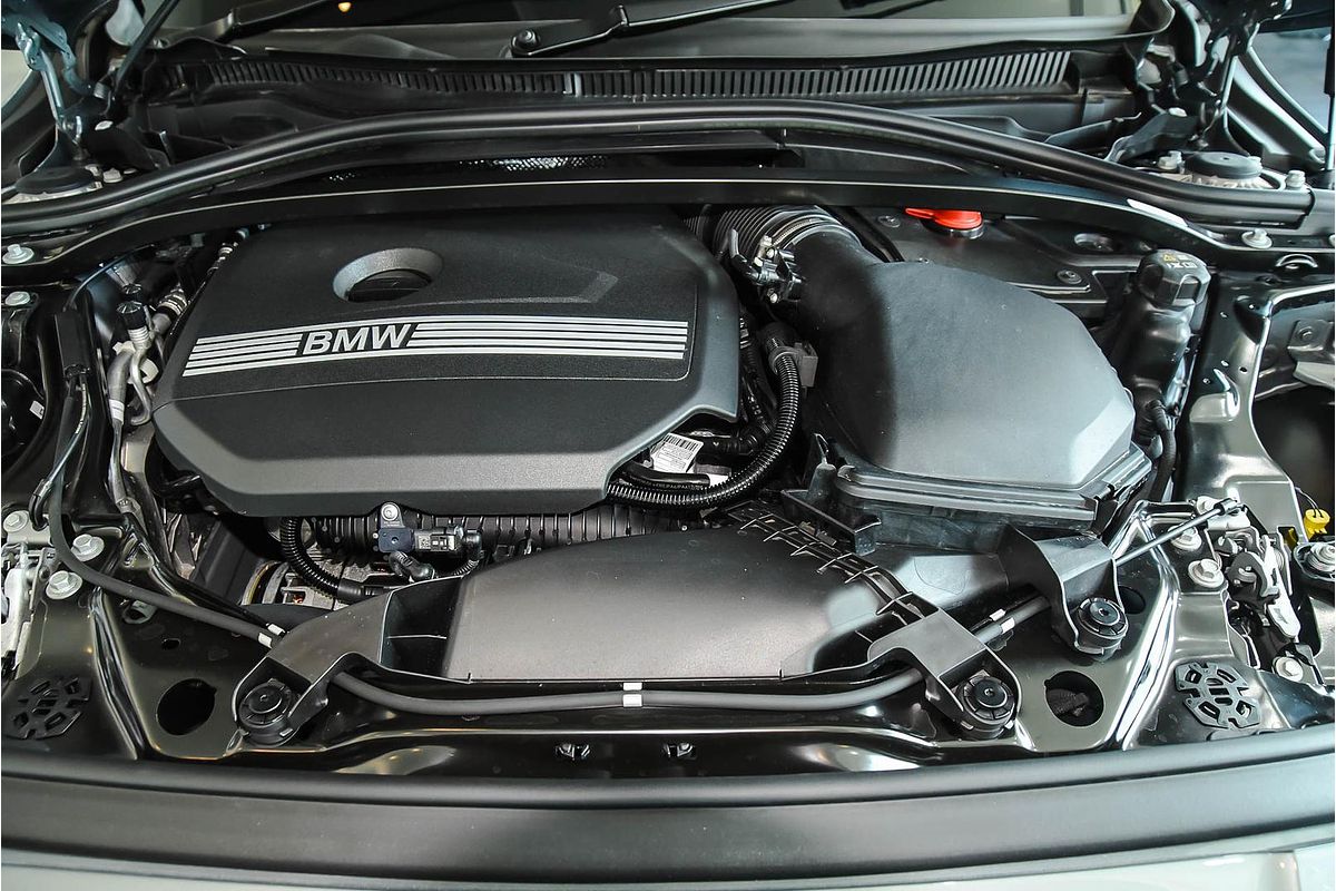 2025 BMW 1 Series 118 M Sport F70