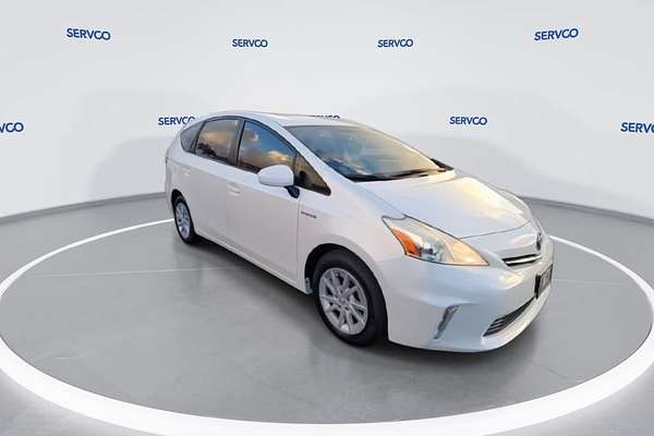 2014 Toyota Prius V Two
