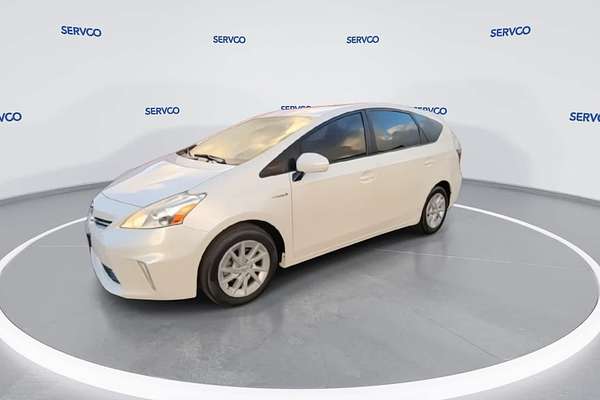2014 Toyota Prius V Two