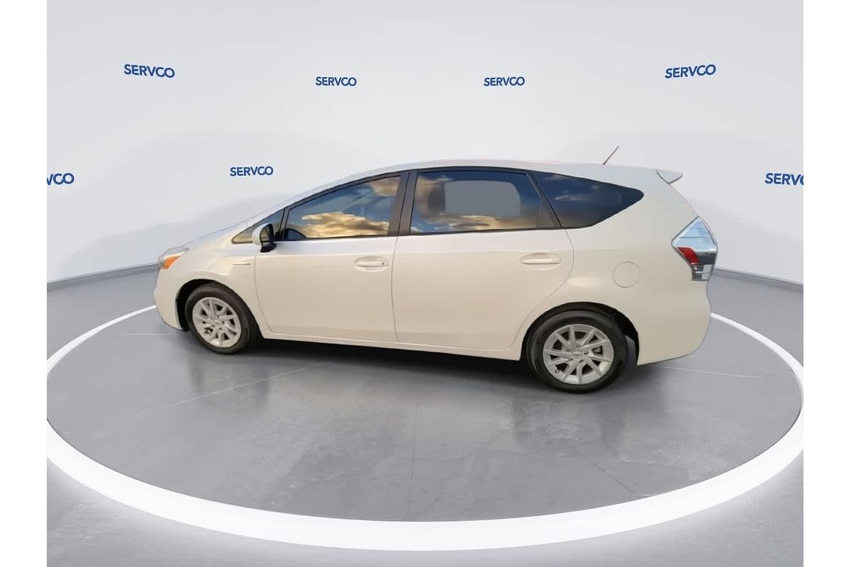 2014 Toyota Prius V Two