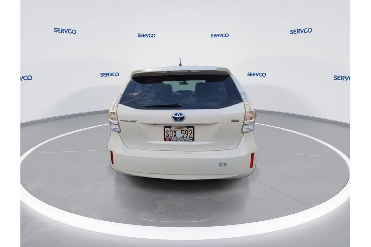 2014 Toyota Prius V Two