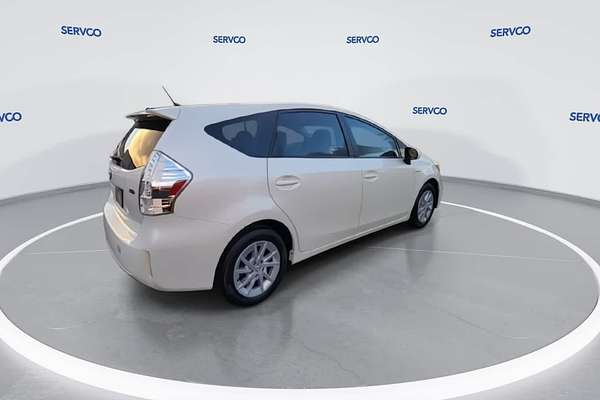 2014 Toyota Prius V Two