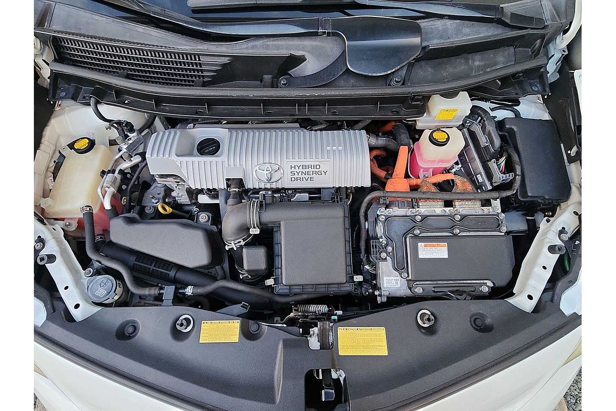 2014 Toyota Prius V Two