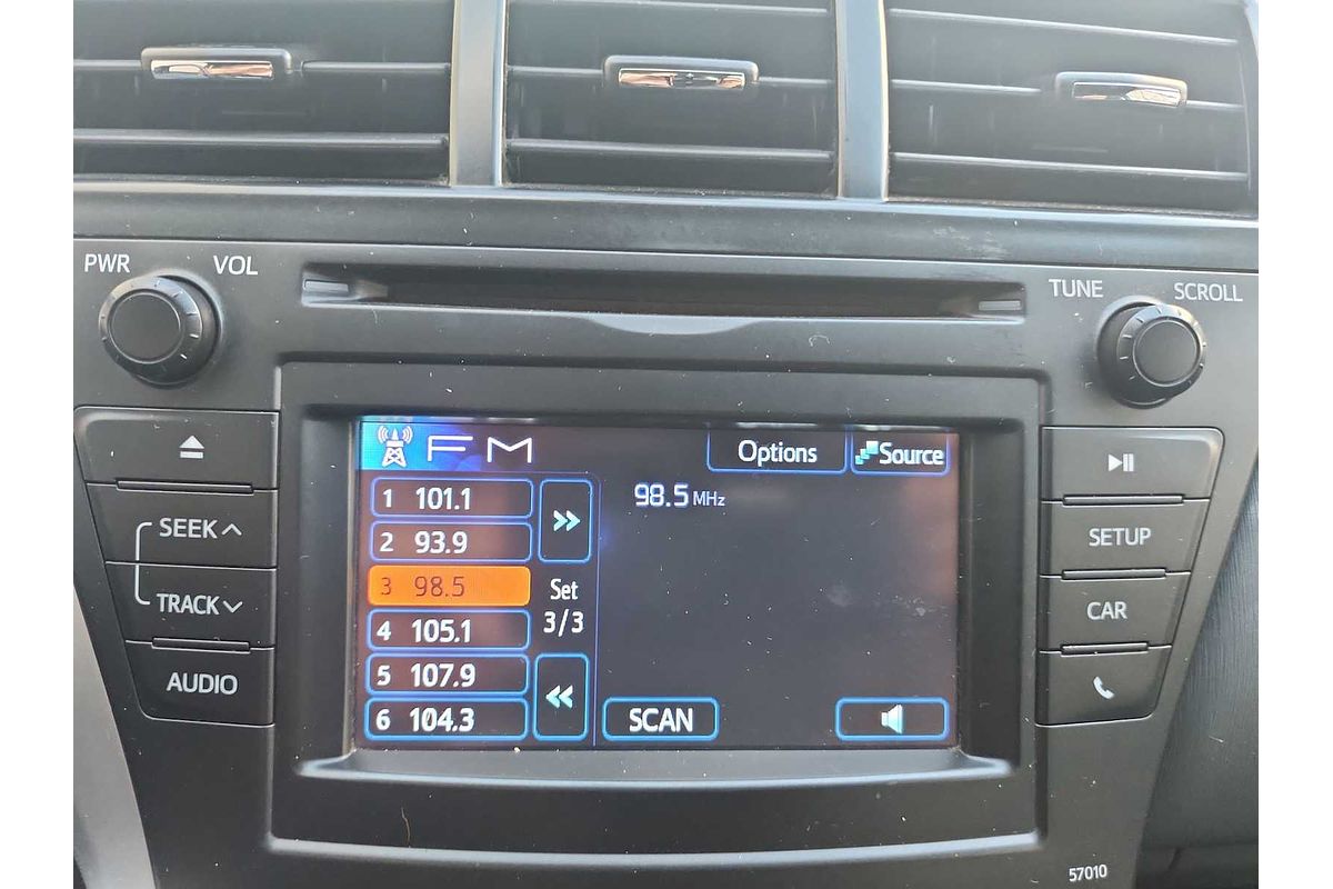 2014 Toyota Prius V Two