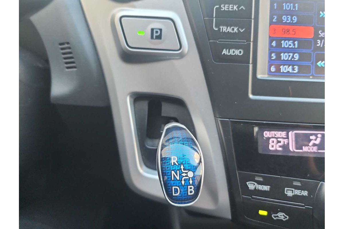 2014 Toyota Prius V Two