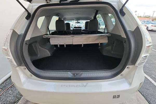 2014 Toyota Prius V Two