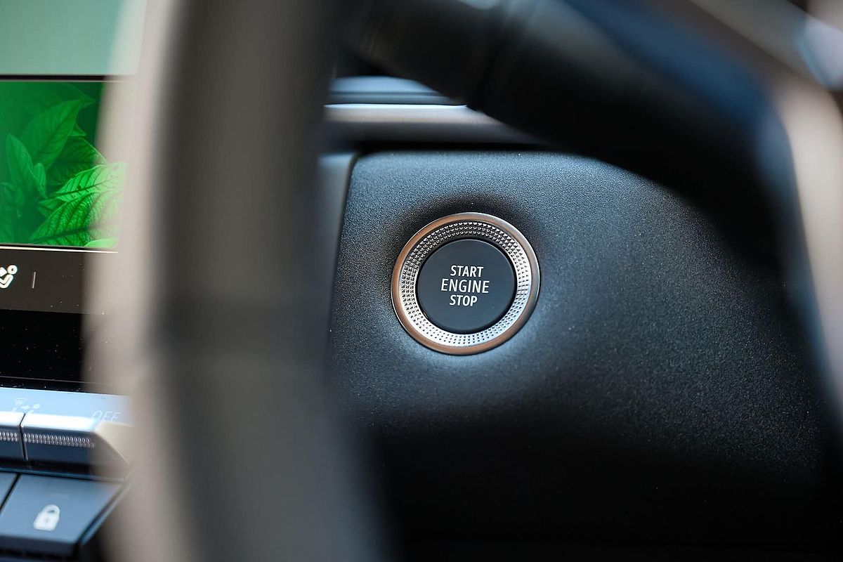 2025 Mitsubishi ASX LS XE