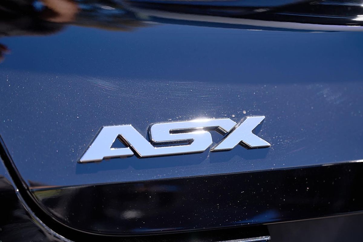 2025 Mitsubishi ASX LS XE