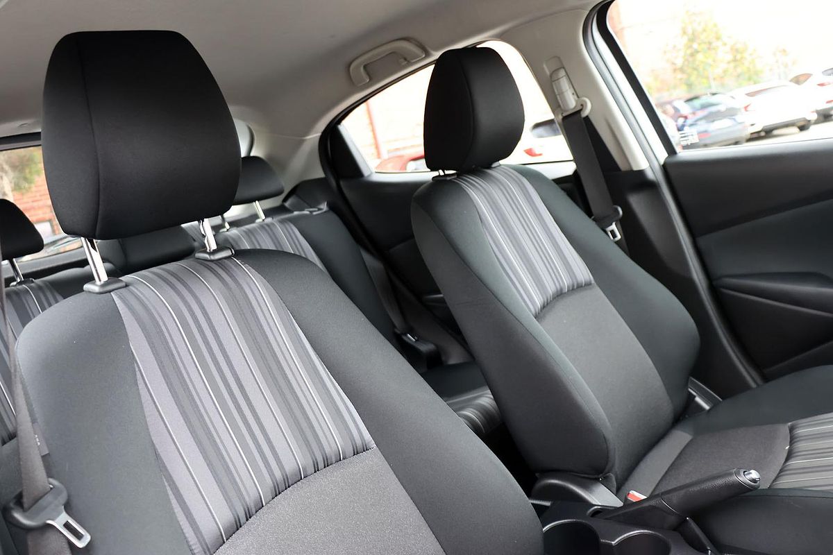 2017 Mazda 2 Neo DJ Series