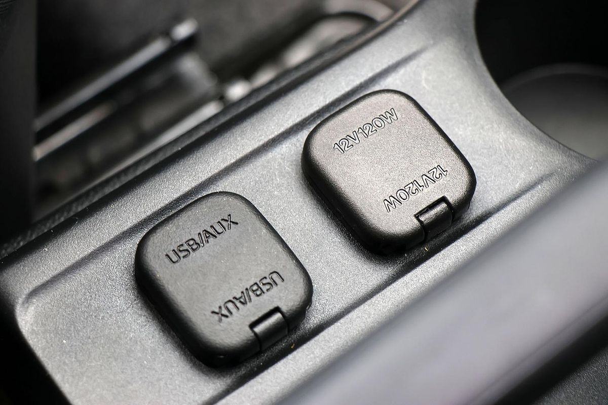 2013 Mazda 2 Neo DE Series 2