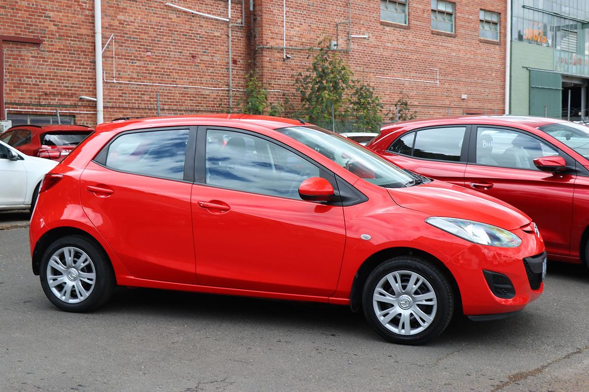 2013 Mazda 2 Neo DE Series 2