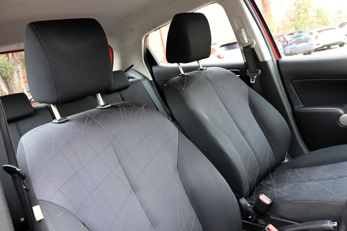 2013 Mazda 2 Neo DE Series 2