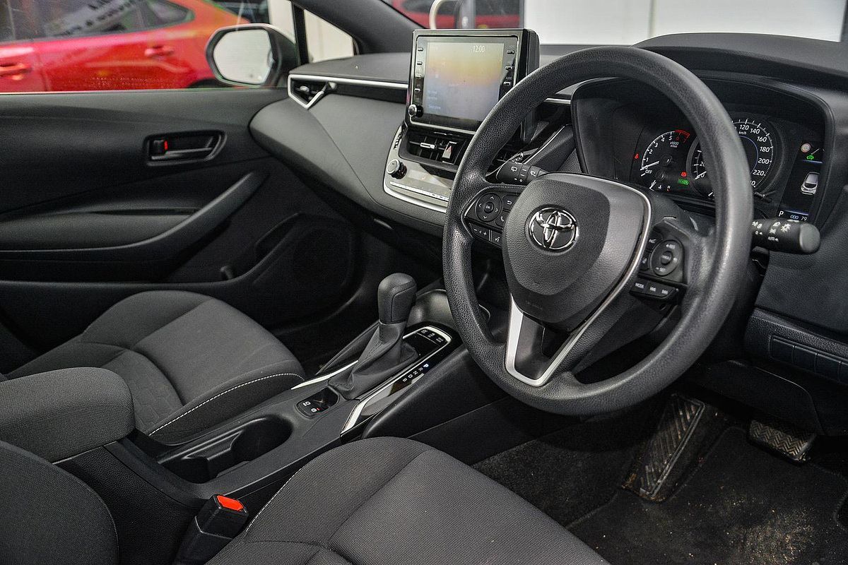 2018 Toyota Corolla Ascent Sport Hybrid ZWE211R