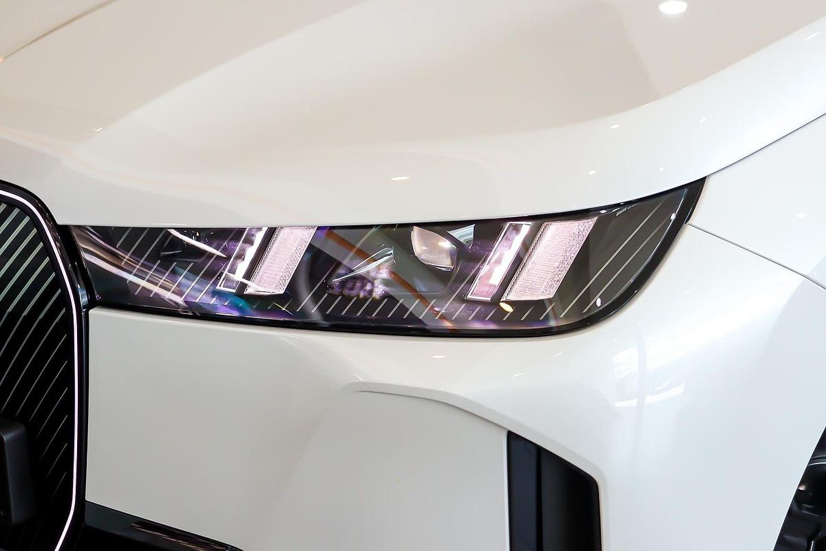 2025 BMW iX xDrive45 M Sport I20 LCI