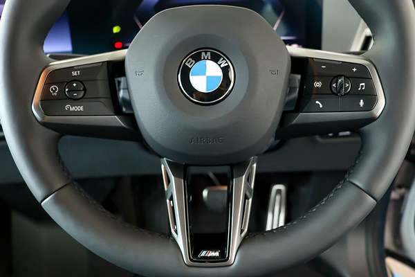 2025 BMW iX xDrive45 M Sport I20 LCI