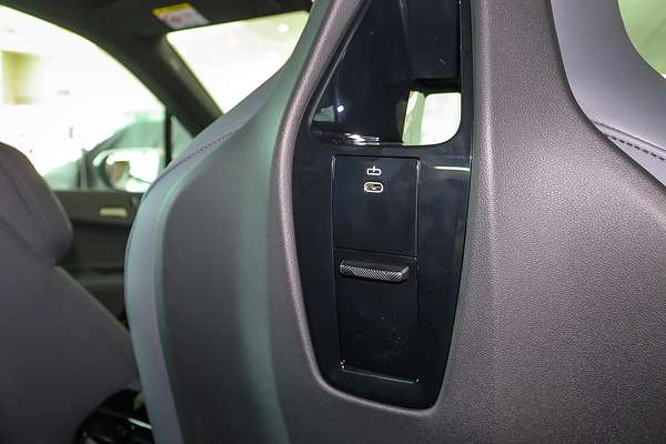 2025 BMW iX xDrive45 M Sport I20 LCI