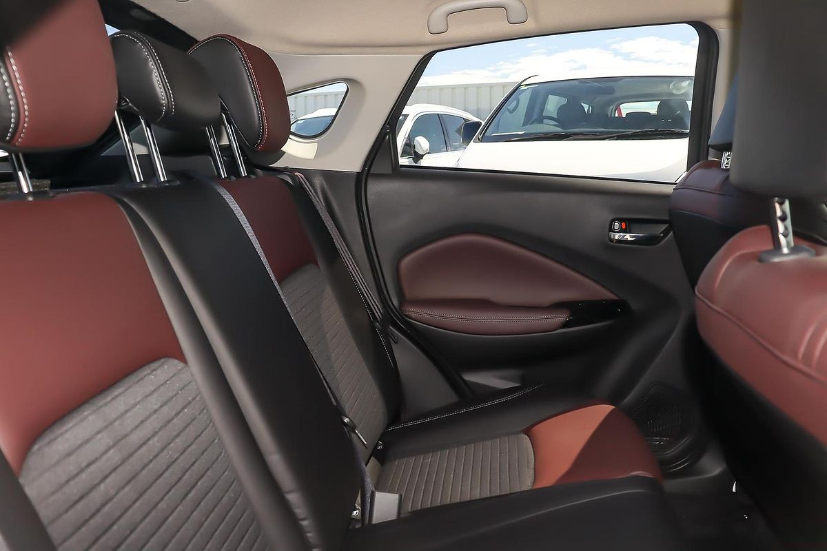 2025 Suzuki Fronx Hybrid KW